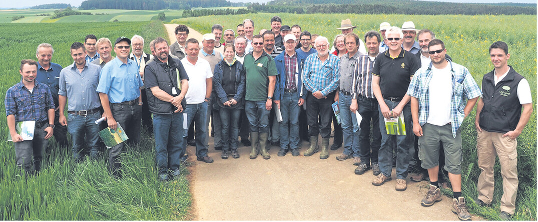 Landwirte, bei der Besichtigung bei Ralf Stritt in Bsingen.
