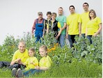 Eine große Agrar-Familie: Die Begeisterung für die Landwirtschaft ist ansteckend. Auch Schwiegersohn und -tochter sowie die Enkel sind im Betrieb integriert.