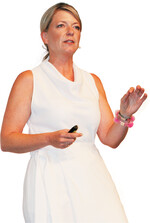 Denise Maurer begeisterte beim Verbandstag der Landfrauen Württemberg-Hohenzollern mit einer ganzen Reihe von Hinweisen für ein souveränes Auftreten von Frauen, ob im Beruf oder im Ehrenamt.