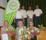 Geehrte Mitarbeiterinnen und Mitarbeiter des Maschinenringes Östlicher Tauberkreis mit Vorstand Reinhard Friedrich (hinten links), von links unten: Elisabeth Delz, Ute Bosch, Heike Müller, hinten: Martin Pflüger, Reinhold Gehringer und Geschäftsführer Reiner Müller.
