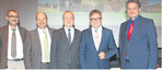 Teilnehmer der Podiumsdiskussion bei der LBV-Mitgliederversammlung (v. l.): Moderation von Detlef Steinert, dlz-Agrarmagazin, München, Martin Hahn, Agrarsprecher der Grünen, Thomas Reusch-Frey, Agrarsprecher der SPD-Fraktion, Guido Wolf, Vorsitzender der CDU-Fraktion und Dr. Hans-Ulrich Rülke, Vorsitzender der FDP-Fraktion.