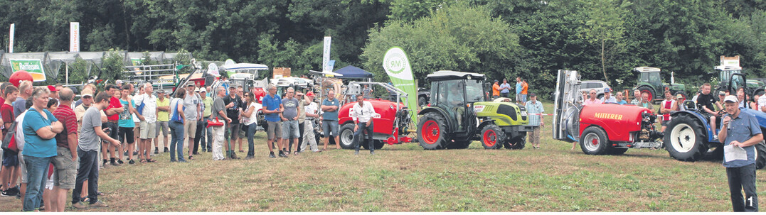 Sprhgerte sind das Herzstck der Technik im Obstbaubetrieb. Sie sind daher auch ein Dauerbrenner auf dem Bodensee-Obstbau-Techniktag. Was heute Stand der Technik ist, prsentierten unterschiedliche Hersteller.