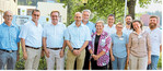Ministerbesuch am LAZBW (v. l.): Dr. Thomas Jilg, Minister Peter Hauk, Direktor Franz Schweizer, Uwe Eilers, Prof. Dr. Martin Elsäßer, Dr. Anita Herre, Dr. Hansjörg Nußbaum, Dr. Renate Lindner, Dr. Janosch Arnold, Dr. Caroline van Ackeren und Tobias Fink.