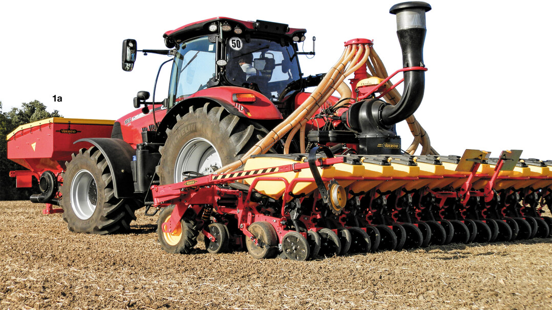 Väderstad Tempo V 6, Bj. 2016, Arbeitsbreite 4,5 m, 6 Reihen, Highspeed, Zusatz: Mikrogranulat, iPad-Bedienung, Feinsämereien-Kit, Gewicht 2500 kg (mit gefüllten Säkästen), profilierte Andruckrolle (r., Feinsämereienkit).