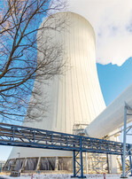 Heizkraftwerk Rostock. Die Stadt Rostock bezieht von hier 30 Prozent ihrer Fernwärme. Erst war eine Stilllegung geplant, nun soll das Kohlekraftwerk auf Holz umgerüstet werden.