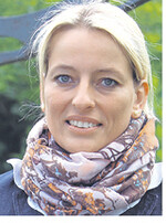 ist seit vergangenen Dezember Zuchtleiterin beim Pferdezuchtverband (PZV) Baden-Württemberg. Die gelernte Pferdewirtin und studierte Agrarwissenschaftlerin war zuvor am Regierungspräsidium Tübingen für Tierzucht zuständig.