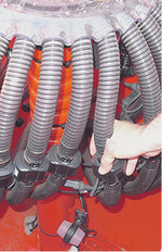 SeedEye misst den Saatgutstrom und regelt diesen in Abhängigkeit von der Fahrgeschwindigkeit.