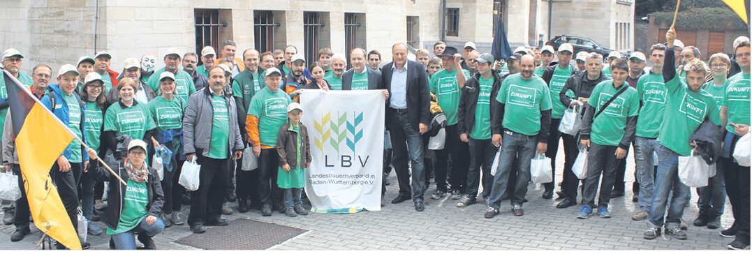 DBV-Prsident Joachim Rukwied mit Landwirten aus Baden-Wrttemberg.