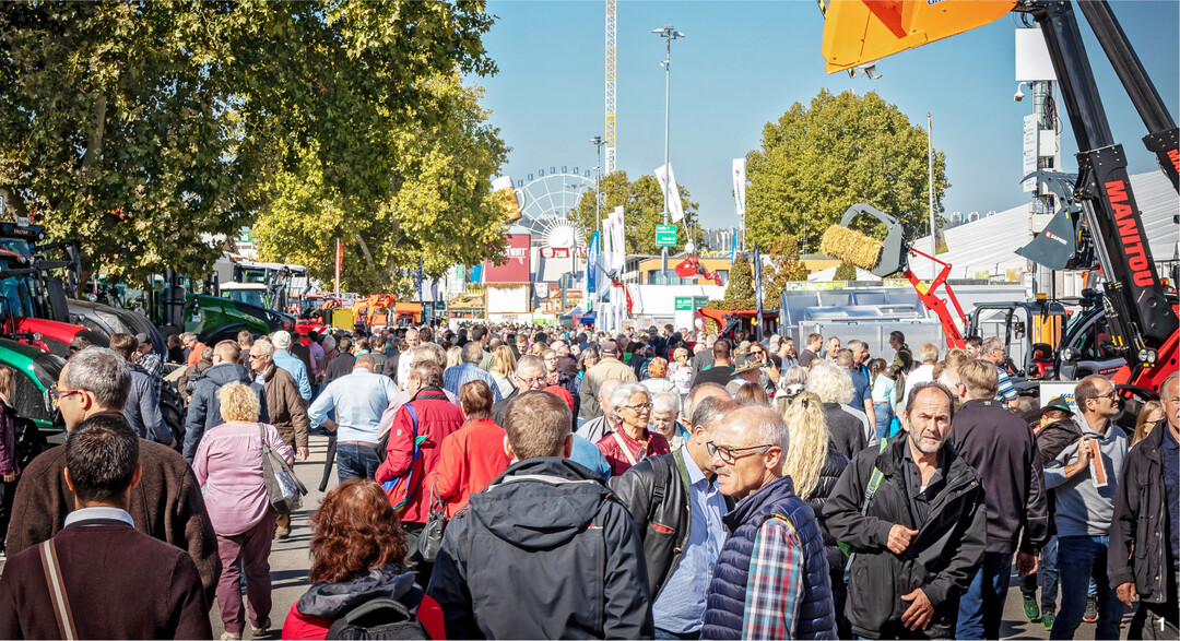 Auf dem 130.000 Quadratmeter groen Messegelnde warten rund 500 Aussteller auf entspannte Gste.