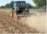 Das sorgfältige Zerkleinern und tiefe Mulchen der Maisstoppel bekämpft effektiv den Maiszünsler und reduziert die Befallsgefahr durch Ährenfusarium im nachfolgenden Getreide.