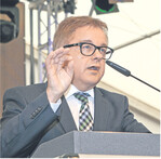 Den besonderen Stellenwert von Landwirtschaft und ländlichem Raum stellte Landtagspräsident Guido Wolf heraus.