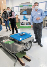 In Milchviehställen sind Entmistungsroboter längst keine Seltenheit mehr. Nun könnte das automatisierte Entmistungssystem schon bald auch durch Laufhöfe auf Pferdebetrieben fahren. Das Maschinenbauunternehmen Prinzing aus Lonseee (Alb-Donau-Kreis) stellte auf den Techniktagen hierfür einen Prototyp vor.