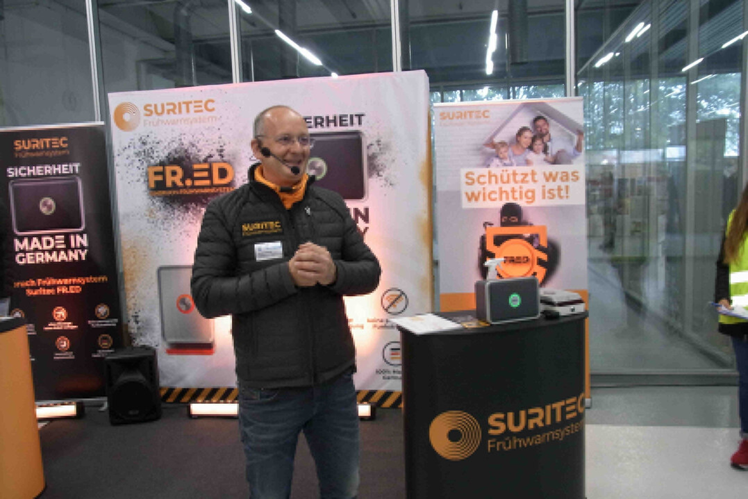 Die Suritech System GmbH warb fr die Vorteile eines elektronischen Frhwarnsystems zur Verhinderung von Stalleinbrchen.