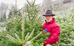 Ihren Weihnachtsbaum kaufen Verbraucher auch im Südwesten immer noch am liebsten bei einem Produzenten oder bei einem Weihnachtsbaumhändler vor Ort.
