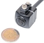 Klein und leistungsstark die Eagle Rückfahrkamera lässt sich überall nachrüsten.