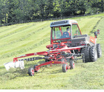 Der Hibiscus S 330 Alpincontrol hat 3,25 m Arbeitsbreite.