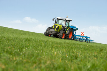  Die Elios Kompakttraktoren baut Carraro Agritalia seit vielen Jahren fr Claas.