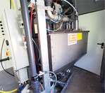 Die Ansäuerung des Flüssigmistes findet in einem Prozessbehälter außerhalb des Stallabteiles statt.