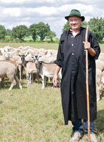 Süddeutsche Schafhalter streben mit der eigenen Marke kostendeckende Preise für ihre Schafwolle an.
