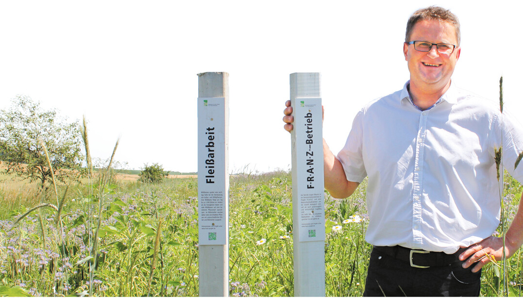 Jürgen Maurer aus Kupferzell feierte stellvertretend für alle F.R.A.N.Z.-Landwirte die Auszeichnung zur UN-Dekade.