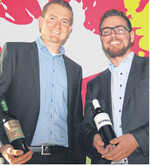Jungwinzerpreisträger Fabian Rajtschan und Alexander Link (von links).