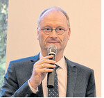 TV-Wettermoderator Sven Plögerwar der prominenteste Referent bei den Gemüsegärtnern zum Thema Klimawandel.