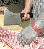 Europas Markt für Schweinefleisch ist voll. Die Ware findet nur mit einem herben Preisnachlass überhaupt noch Käufer.