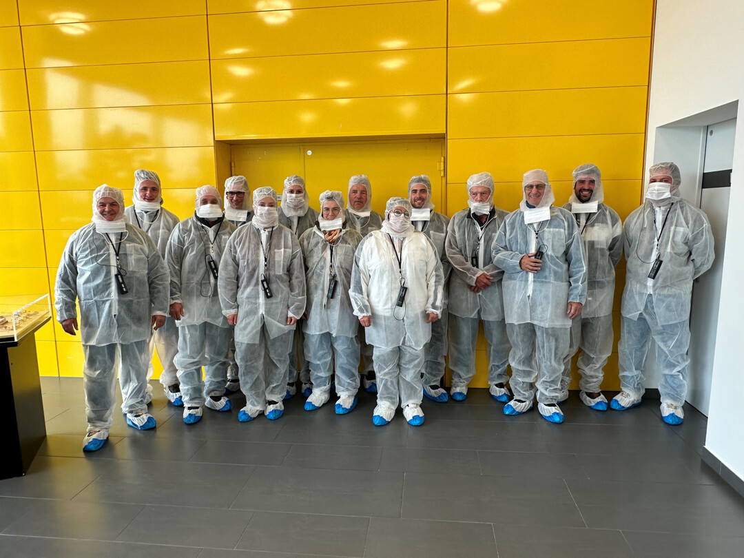 Bereit fr den Besuch im Fleisch-Zerlegewerk: Die Fachgruppen kologischer Landbau der beiden baden-wrttembergischen Bauernverbnde. 