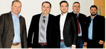 Interessante Vorträge standen auf der Mitgliederversammlung der Marktgemeinschaft tierische Erzeugung auf dem Programm: (v. l.): Dr. Vinzenz Bauer, LWK Niedersachsen; Bernhard Randler, Vorsitzender der Marktgemeinschaft tierische Erzeugnisse e.V.; Dr. Sebastian Hill, Geschäftsführer der Viehzentrale (VZ); Hermann Thierer, VZ und Dr. Stephan Schneider, LfL Bayern.