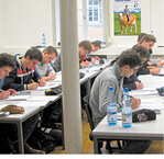 Die Akademie für Landbau in Nürtingen bildet zum Staatlich geprüften Techniker für Landwirtschaft aus.