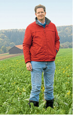 Fremdarbeitskräften kommt eine zunehmend wichtige Rolle zu", berichtete Michael Freiherr von Gemmingen, der stellvertretende Vorsitzende des Arbeitgeberverbands der Land- und Forstwirtschaft in Baden-Württemberg, auf der Tagung. Von Gemmmingen bewirtschaftet im Kraichgau einen Betrieb mit 1150 Hektar mit Schwerpunkt Saatguterzeugung.