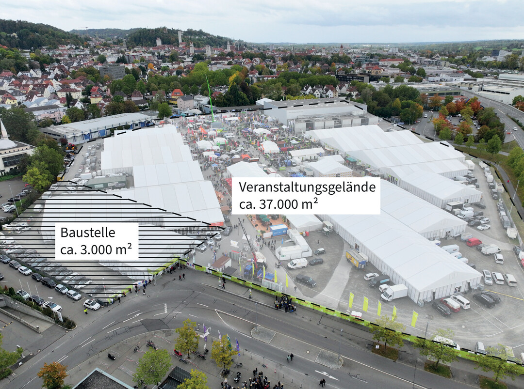 Im Oktober ist wieder Oberschwabenschau: Von 16. bis 20. Oktober wird Ravensburg zur Messestadt. Wegen einer benachbarten Parkhaus-Baustelle (links) wird das Messegelnde etwas verkleinert. Besucher sollen davon kaum etwas mitbekommen. 
