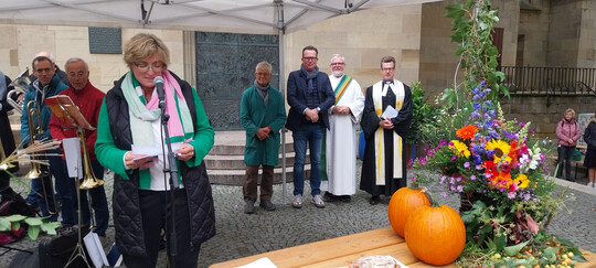 LBV-Vizeprsidentin Roswitha Geyer-Fler vor der Stiftskirche in Stuttgart.