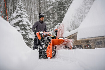Starke Schneefrsen haben eine Wurfweite bis zu 18 Metern.