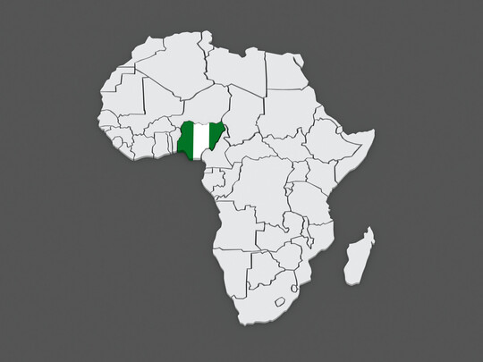 Nigeria liegt in Westafrika und ist mit ber 220 Millionen Einwohnern das bevlkerungsreichste Land des Kontinents.