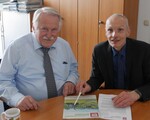 Ministerialdirigent Joachim Hauck im Gespräch mit BWagrar-Chefredakteur Dr. Heiner Krehl (rechts).