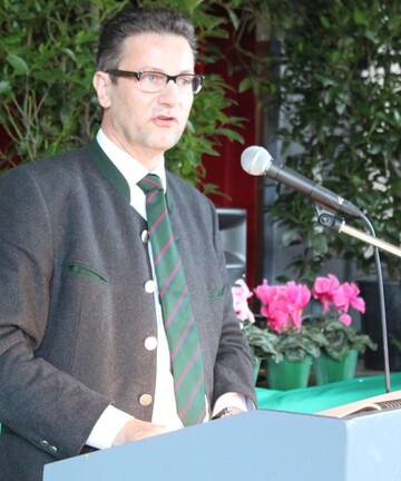 CDU-Fraktionschef Peter Hauk spricht beim Kreisbauerntag in Mhlacker-Enzberg.