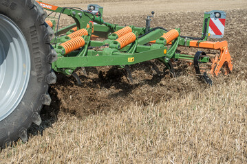 Ein optimales Arbeitsergebnis ist nur bei passendem Feuchtigkeitszustand des Bodens erreichbar.