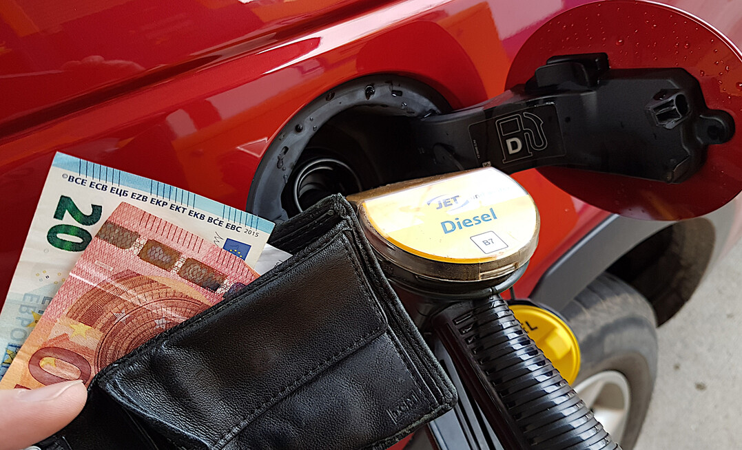 Die Bundesregierung plant eine Abschaffung der Steuerbegünstigungen von Agrardiesel. Das schwächt die Wirtschaftlichkeit der Betriebe.