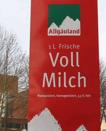 Aufatmen bei Allguland. Die Allguer Bergbauern stimmten gestern Abend mit 80 Prozent fr die bernahme der Allguland-Ksereien GmbH durch Arla. 