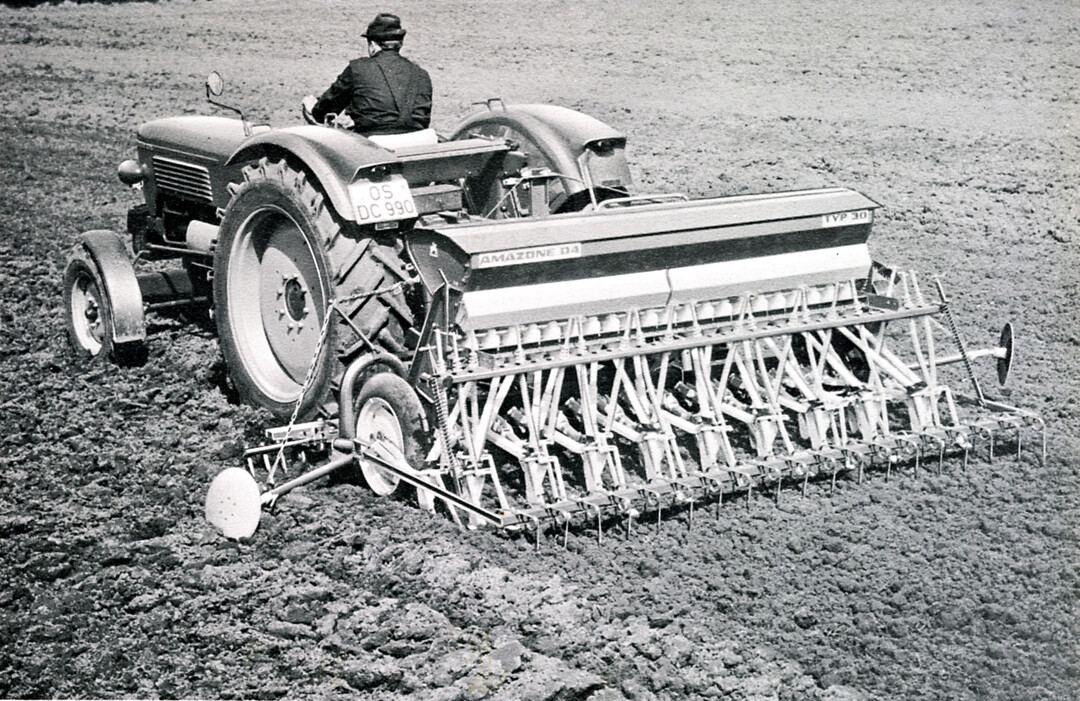 Drillmaschine D4, Arbeitsbreite 3 m, 1964
