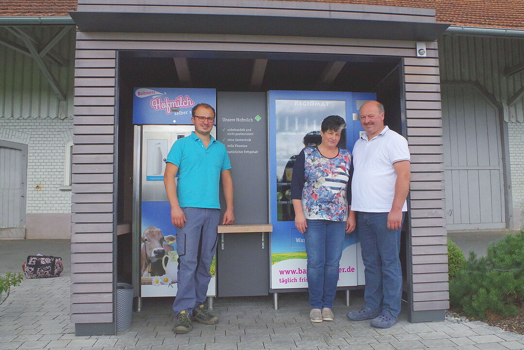 Der Kässpätzle-Automat von Familie Bohner ist ein Regiomat und verkauft Mehl, Eier, Käse und mehr.