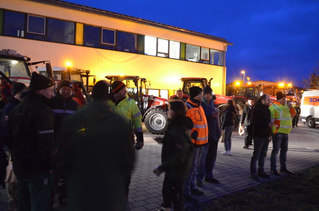 Vom 8. bis 15. Januar 2024 finden in ganz Baden-Wrttemberg, wie hier beim Bauernverband Schwbisch Hall - Hohenlohe - Rems, und bundesweit Proteste und Demonstrationen von Landwirten statt. Hintergrund sind die geplanten Beihilfe-Krzungen der Bundesregierung.