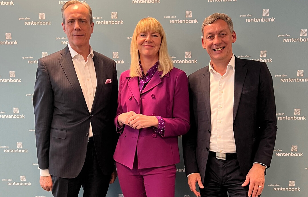 Bilanzpressekonferenz: Zufrieden mit dem Frdergeschft 2022 zeigten sich die Vorstandsmitglieder der Landwirtschaftlichen Rentenbank (v.l.) Dietmar Ilg, Nikola Steinbock (Sprecherin) und Dr. Marc Kaninke.