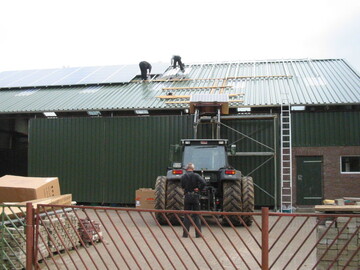 Ein groer Anteil der in Deutschland verkauften PV-Anlagen ist auf landw.Gebuden installiert worden.
