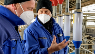  Alois Gerig mit Hansjrg Schrade, Leiter des Bildungs- und Wissenszentrum Boxberg (LSZ). 