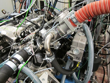 Mit Bio-Ethanol betriebener Motor am Prfstand der TU Wien