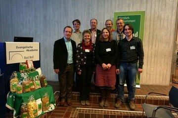 Neuer Vorstand: Reihe hinten: Rainer Kubach, Georg Weith, Wolfgang Markowis, Marcus Arzt. Reihe vorne: Dr. Christian Eichert, Zilla Frhlich, Annette Klau-Schelkle, David Weber.