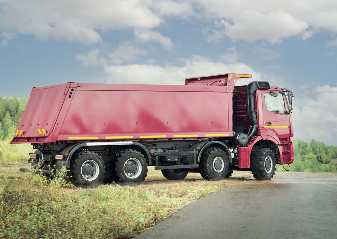 Für den Einsatz auf Agrar-Lkw hat BKT jetzt den Reifen Multimax MP 569 im Programm.