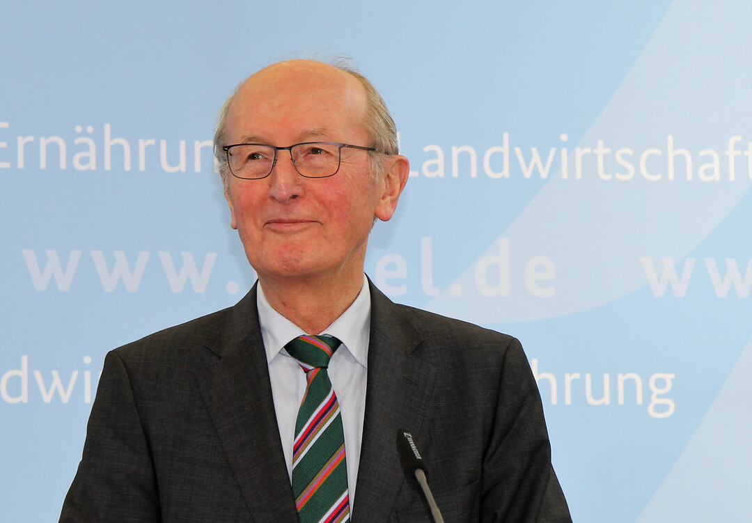 Das Kompetenznetzwerk Nutztierhaltung, besser bekannt als die Borchert-Kommission, hat bereits im Februar 2020 mit der Nutztierstrategie einen Lösungsvorschlag an das Bundeslandwirtschaftsministerium übergeben. Im Bild: Jochen Borchert.